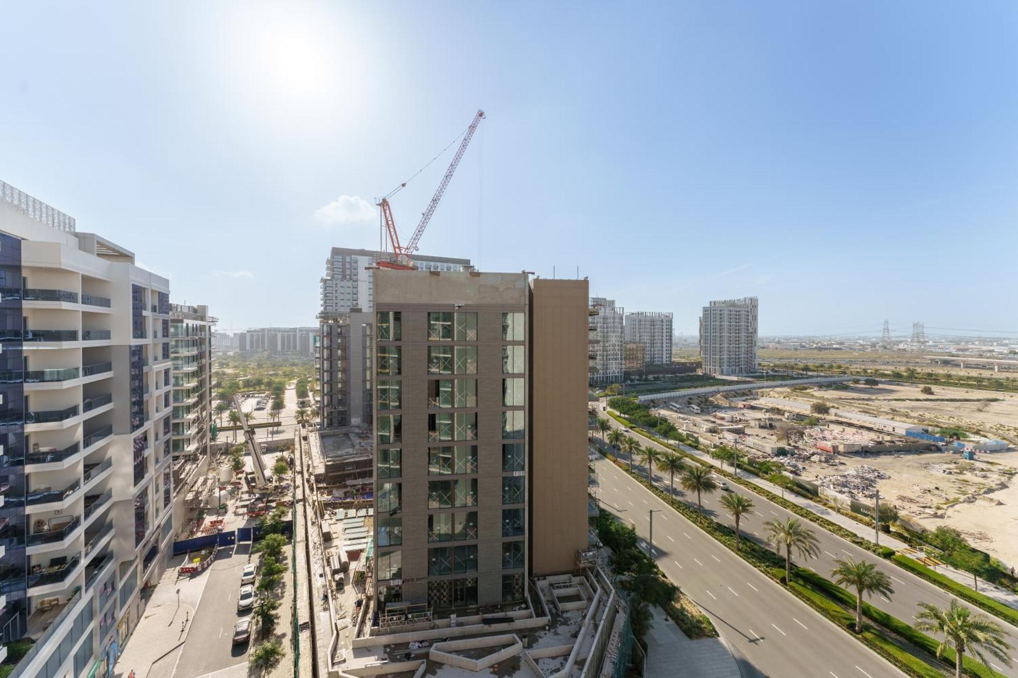Your Modern Sophisticated In Hills Dubai