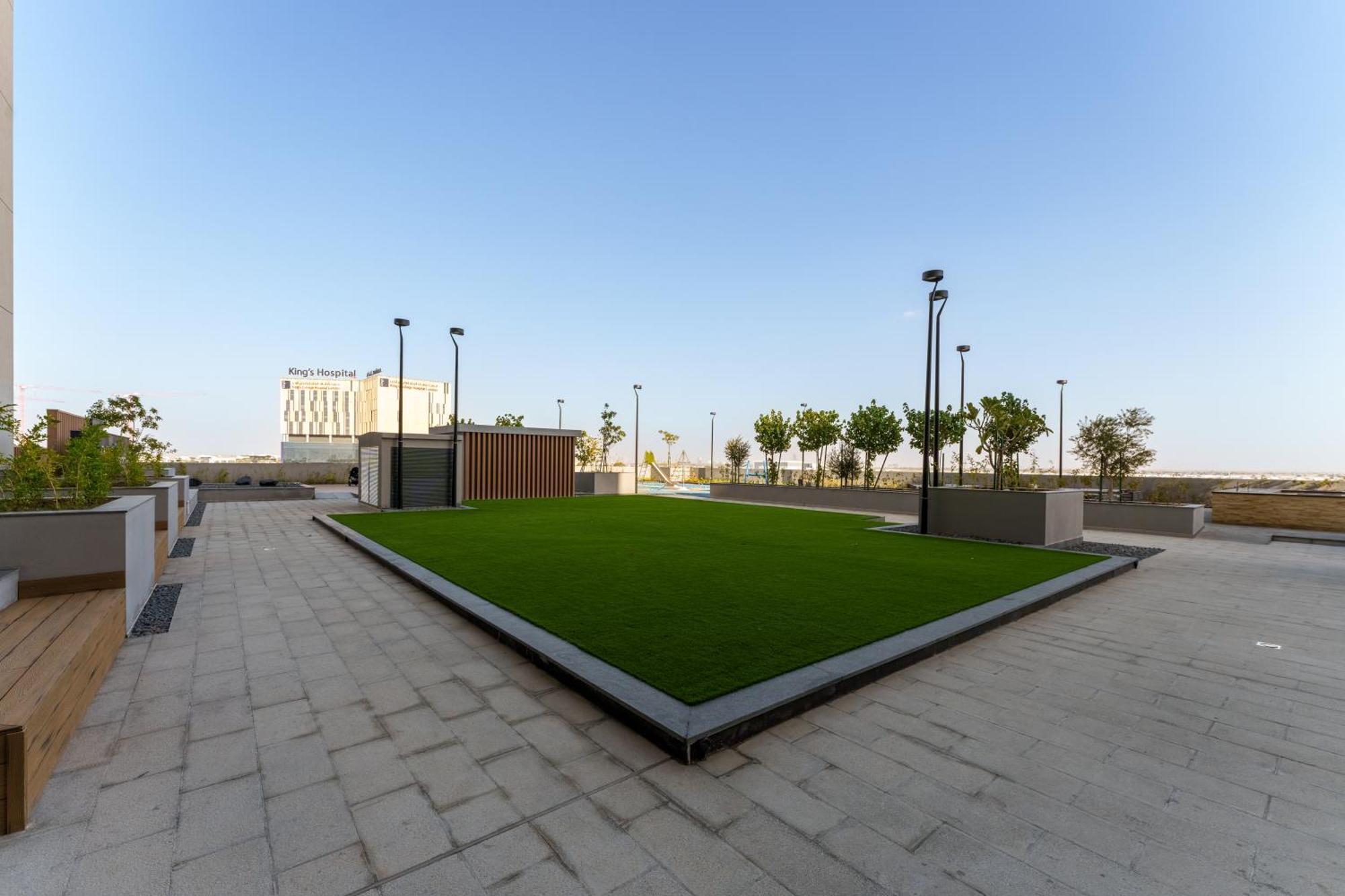 Apartment Your Modern Sophisticated In Hills Dubai